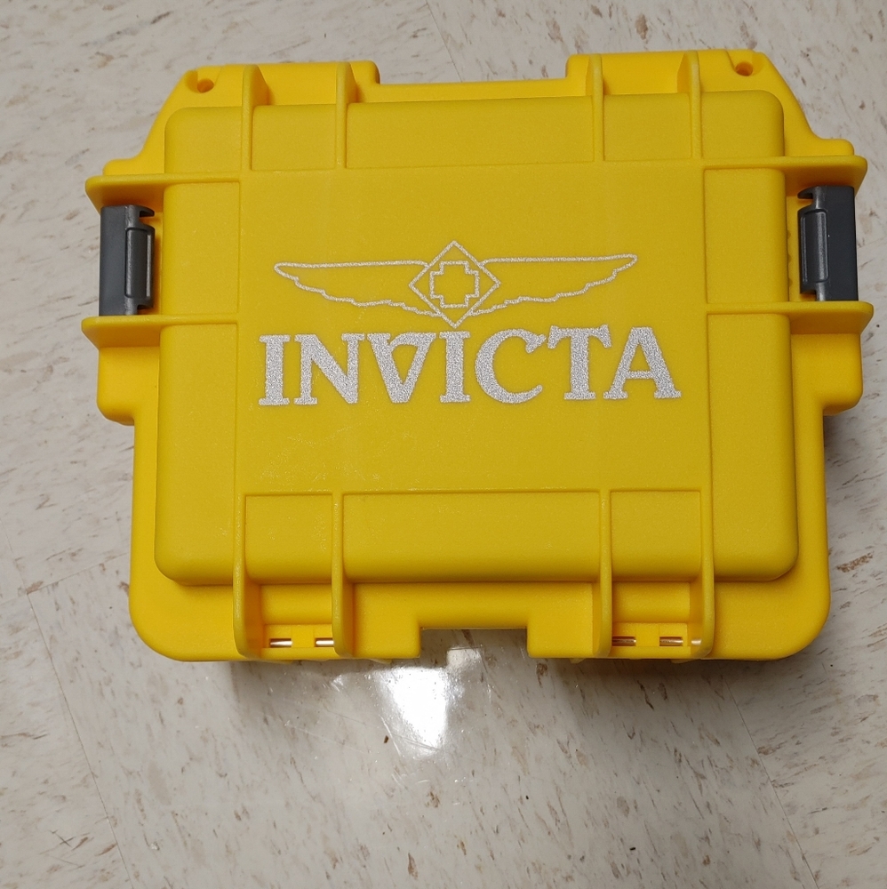 Invicta 3 Slot Dive Watch Case